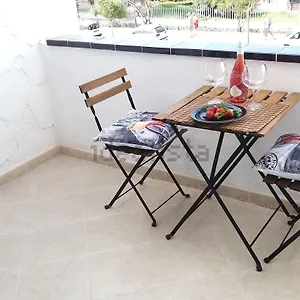 south-tenerife-costa-del-silencio-chaparral-studio-apt.in-canary-islands.com/